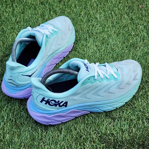 HOKA ARAHI 6 - Womens Athletic Shoes - SIZE 9.B - Picture 5 of 10